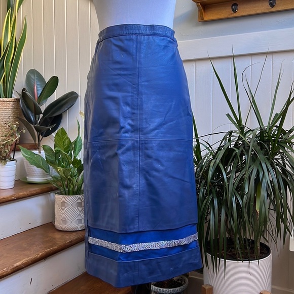 Cobalt Blue Leather Midi Skirt - Picture 14 of 16